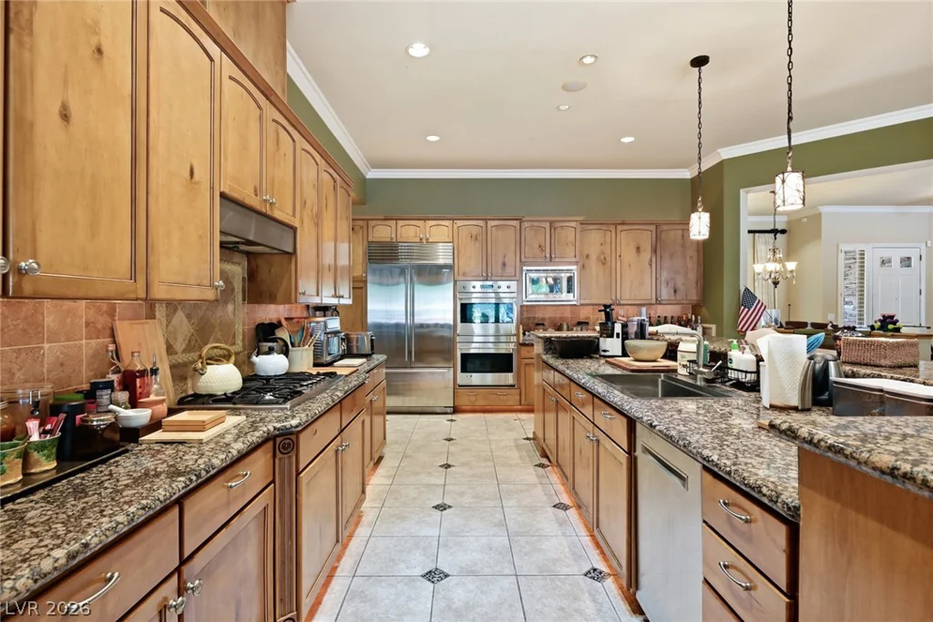 2753 Vikings Cove, Las Vegas, NV 89117