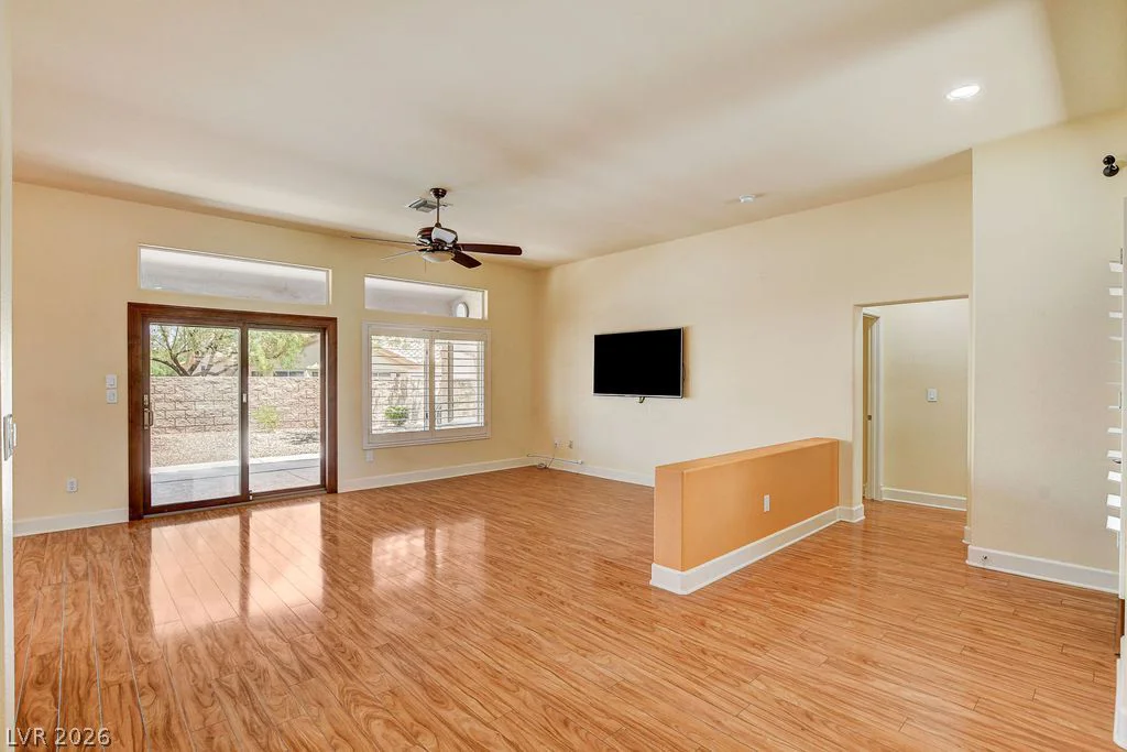 10324 Georgetown, Las Vegas, NV 89134