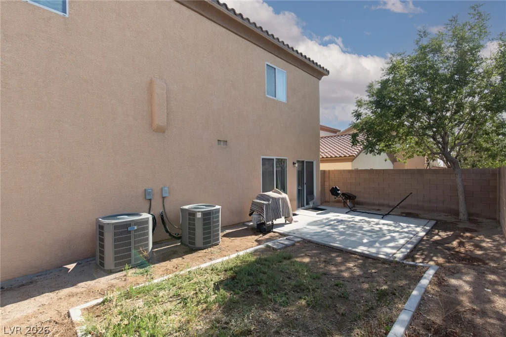 5565 Danforth, Las Vegas, NV 89141