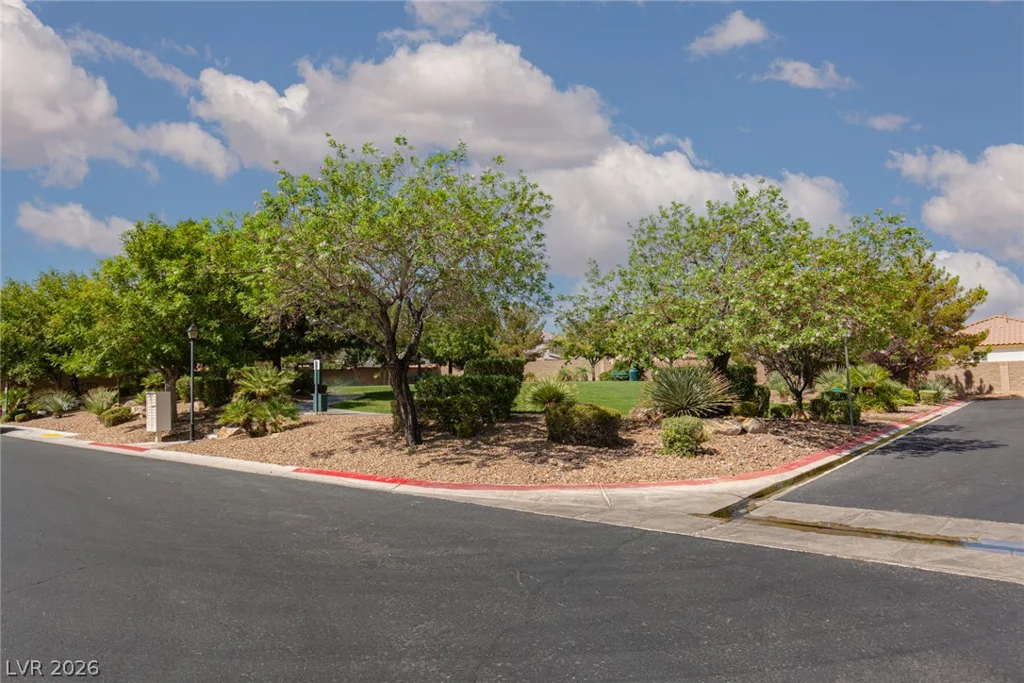 5565 Danforth, Las Vegas, NV 89141