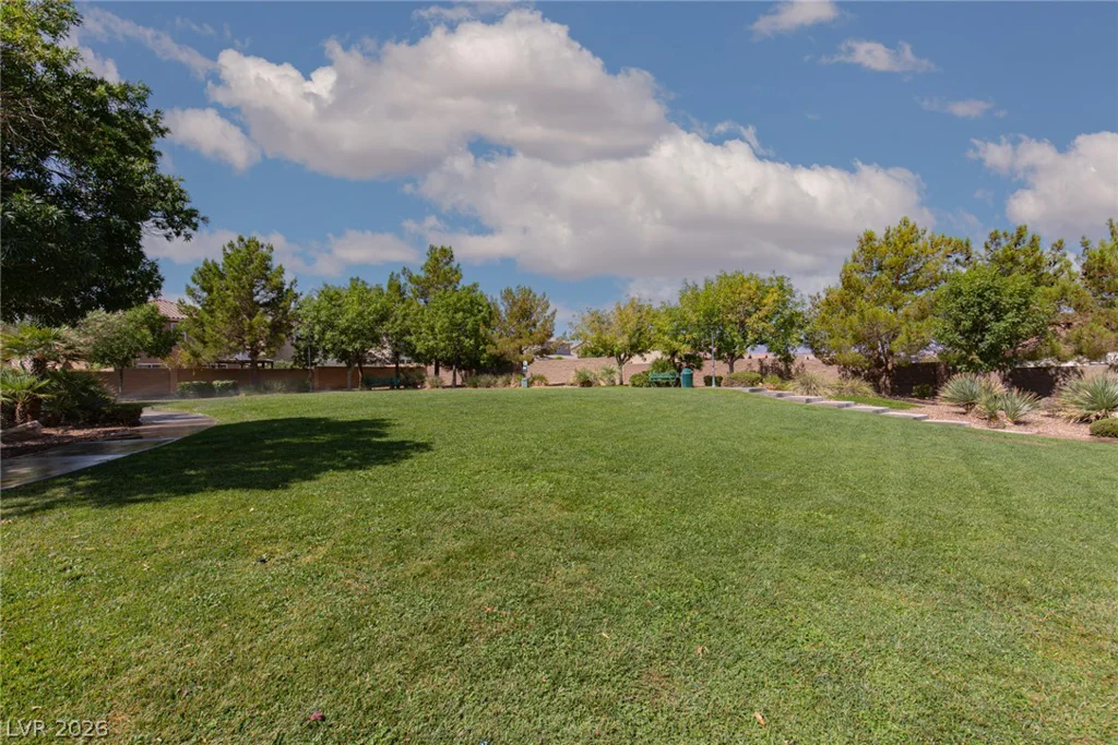 5565 Danforth, Las Vegas, NV 89141