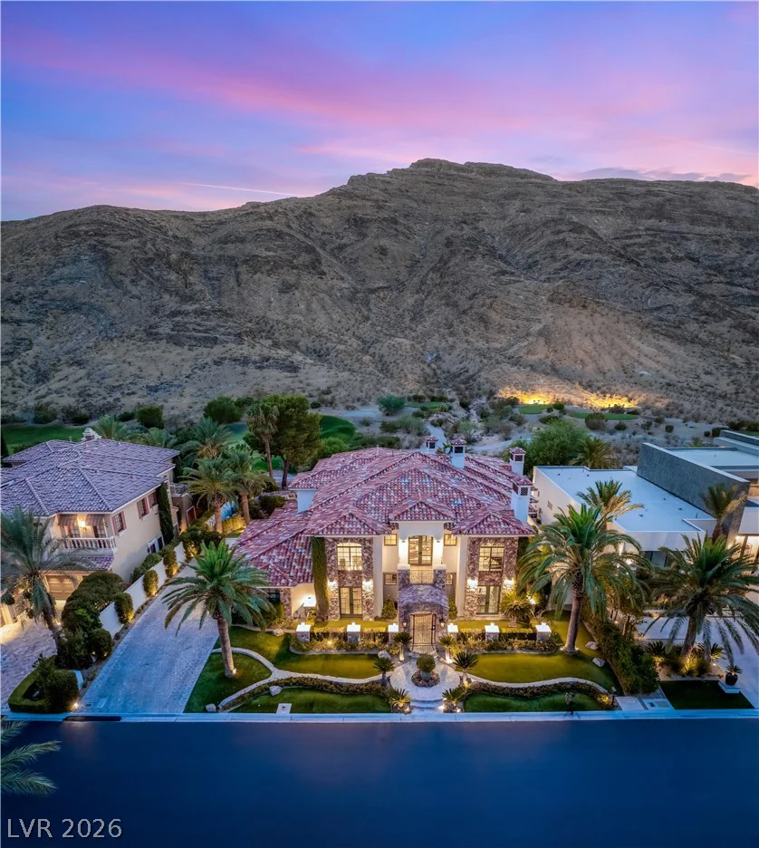 2793 Red Arrow, Las Vegas, NV 89135