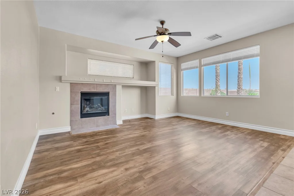 8130 Buffalo Clan, Las Vegas, NV 89131