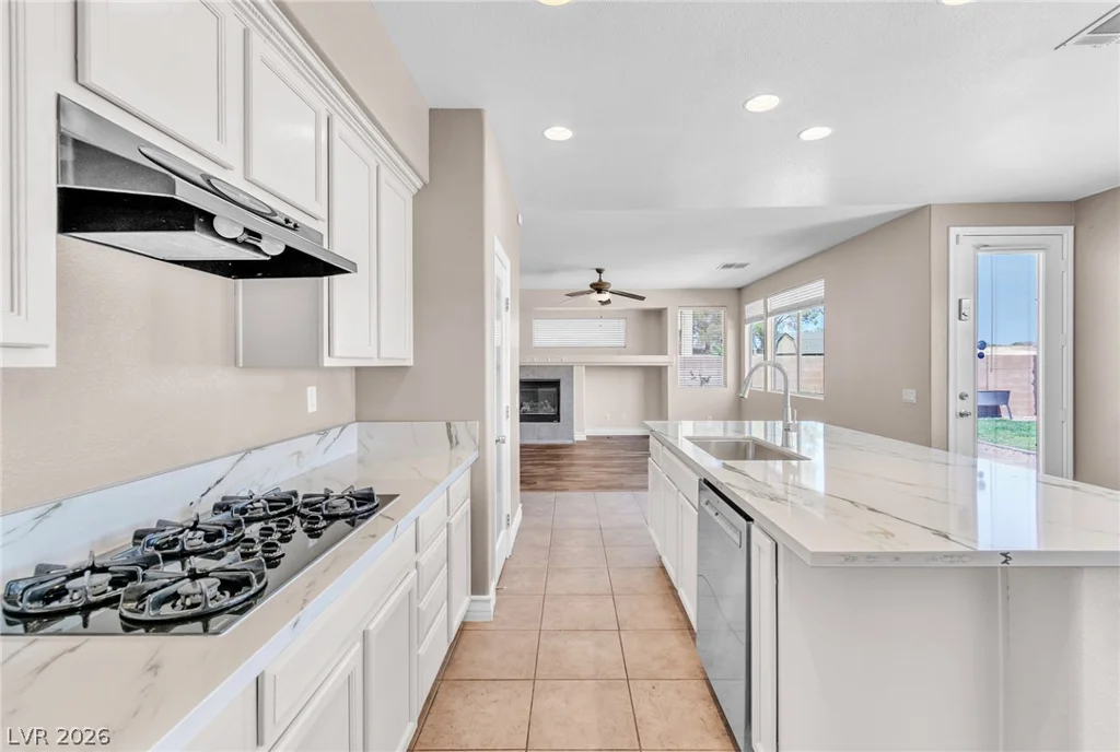 8130 Buffalo Clan, Las Vegas, NV 89131