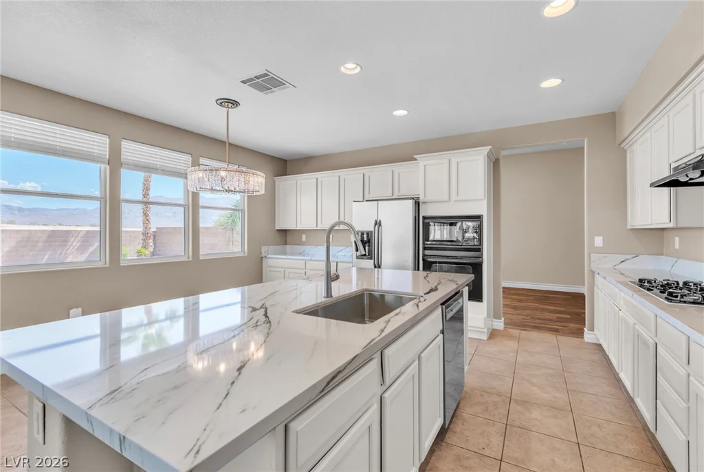 8130 Buffalo Clan, Las Vegas, NV 89131