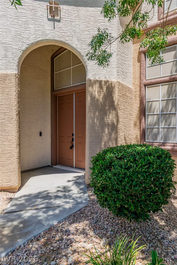 8130 Buffalo Clan, Las Vegas, NV 89131