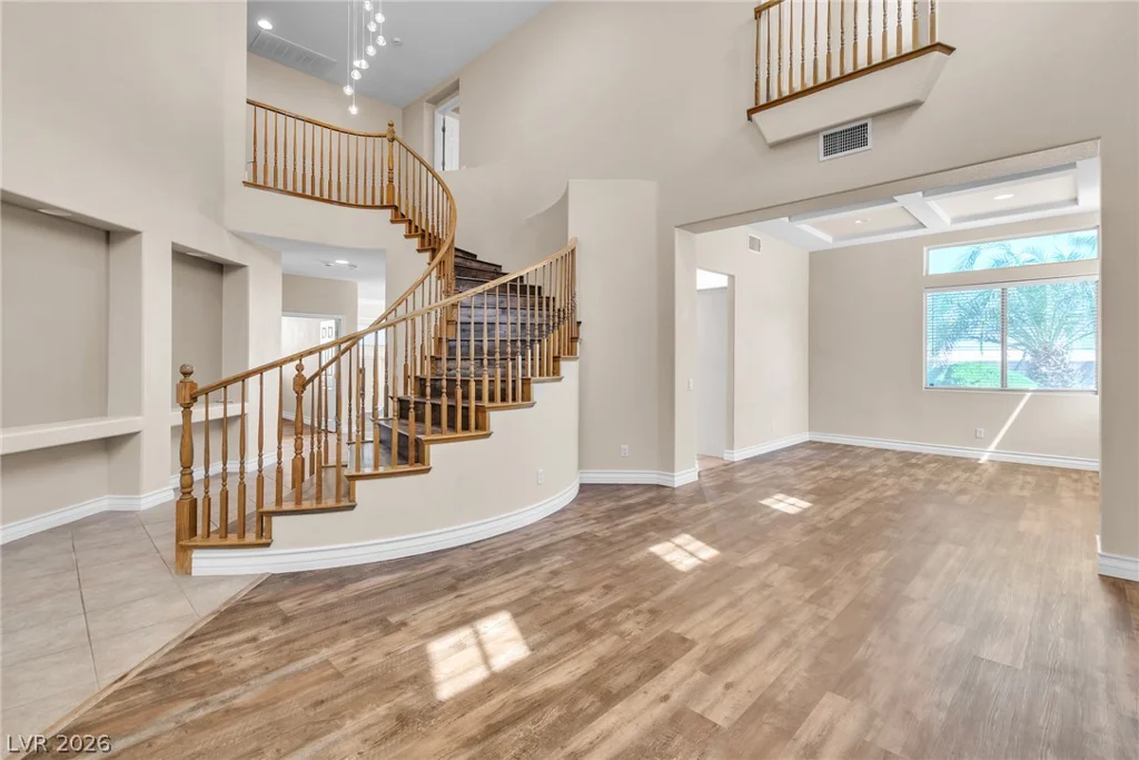 8130 Buffalo Clan, Las Vegas, NV 89131