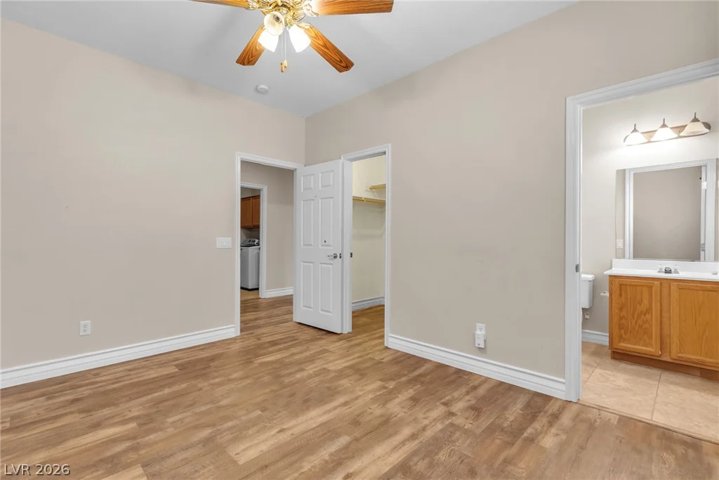 8130 Buffalo Clan, Las Vegas, NV 89131
