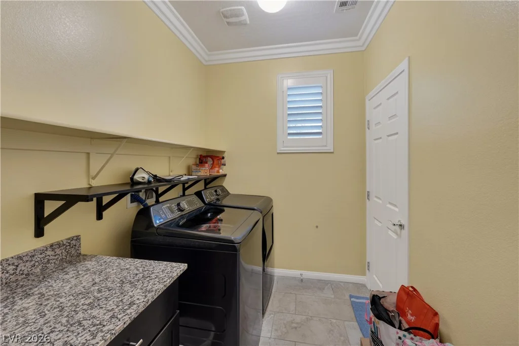 1844 Navajo Falls, Henderson, NV 89044