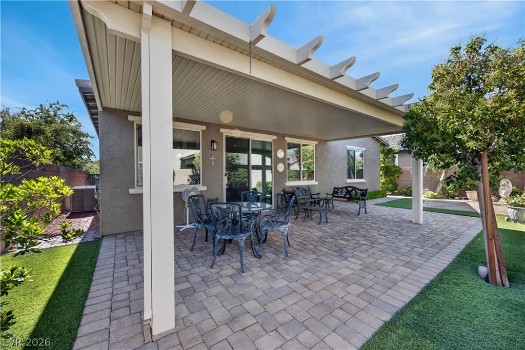 1844 Navajo Falls, Henderson, NV 89044