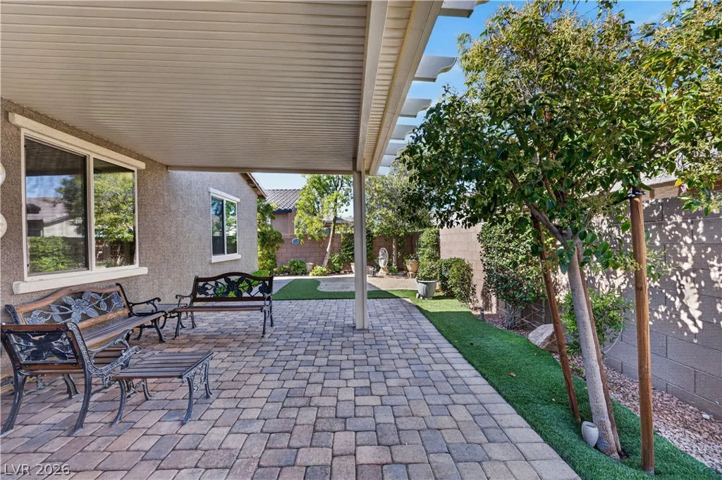 1844 Navajo Falls, Henderson, NV 89044