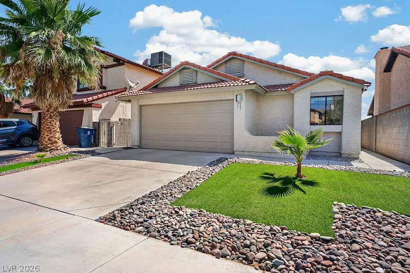 2521 Charteroak, Las Vegas, NV 89108