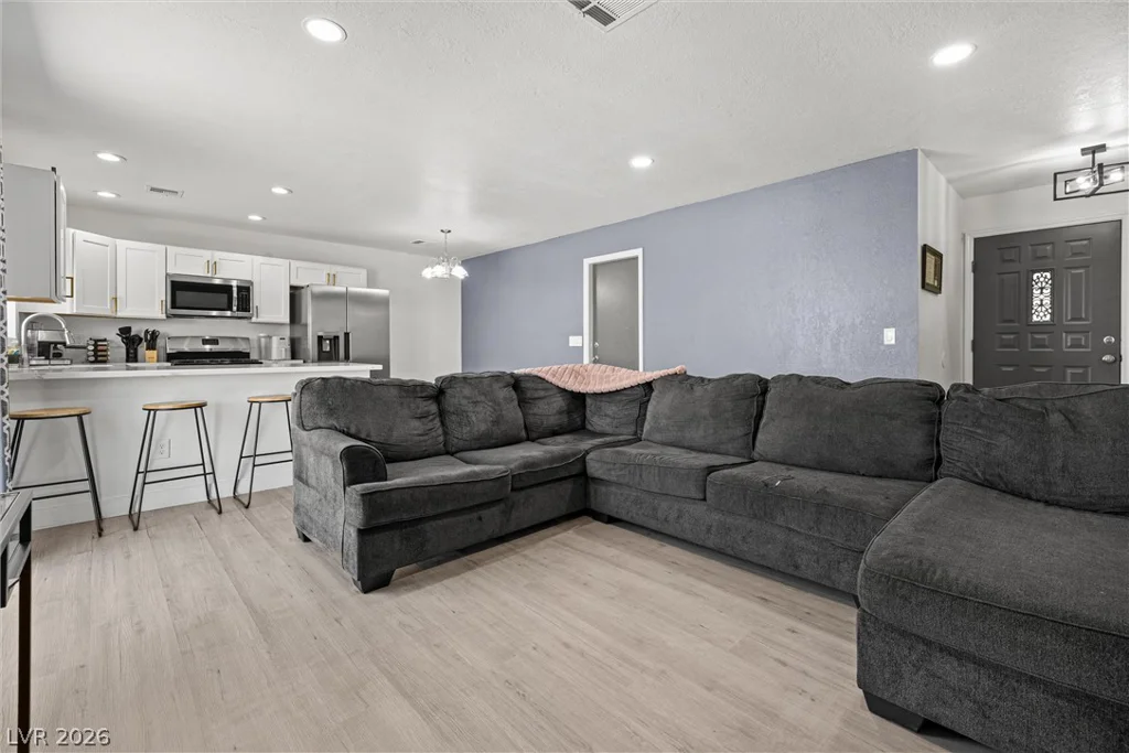 525 Van Dornum, Henderson, NV 89011