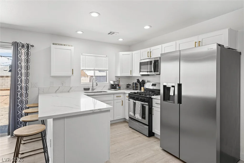 525 Van Dornum, Henderson, NV 89011