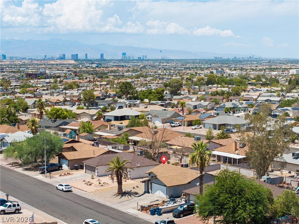525 Van Dornum, Henderson, NV 89011