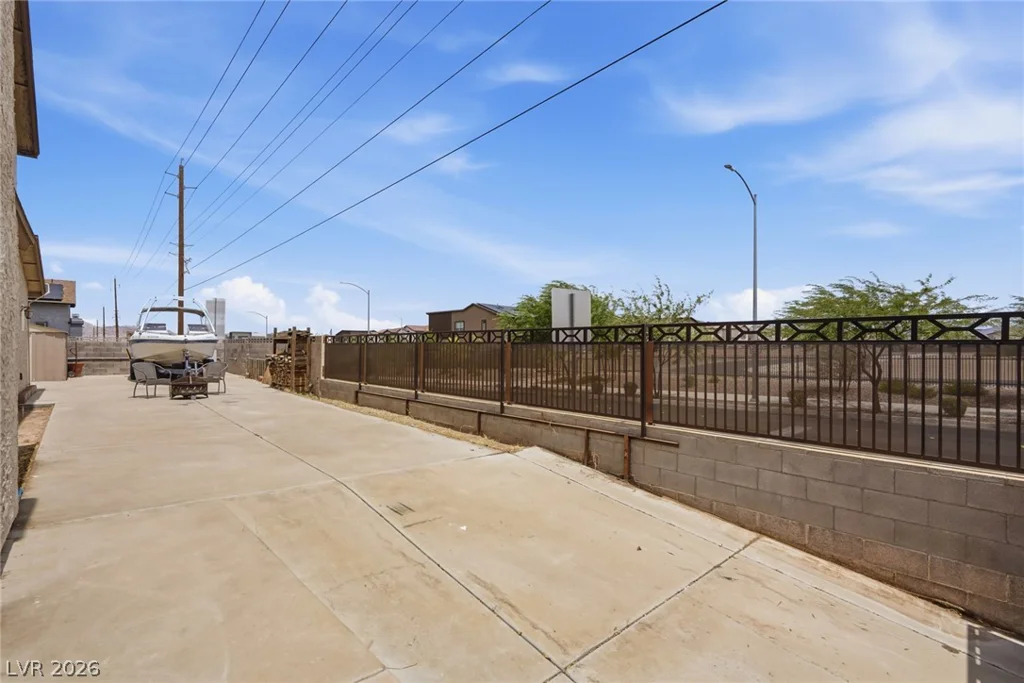 567 Dutchman, Henderson, NV 89011