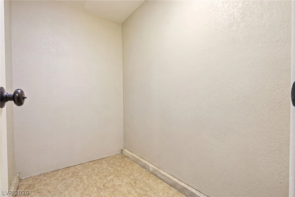 567 Dutchman, Henderson, NV 89011