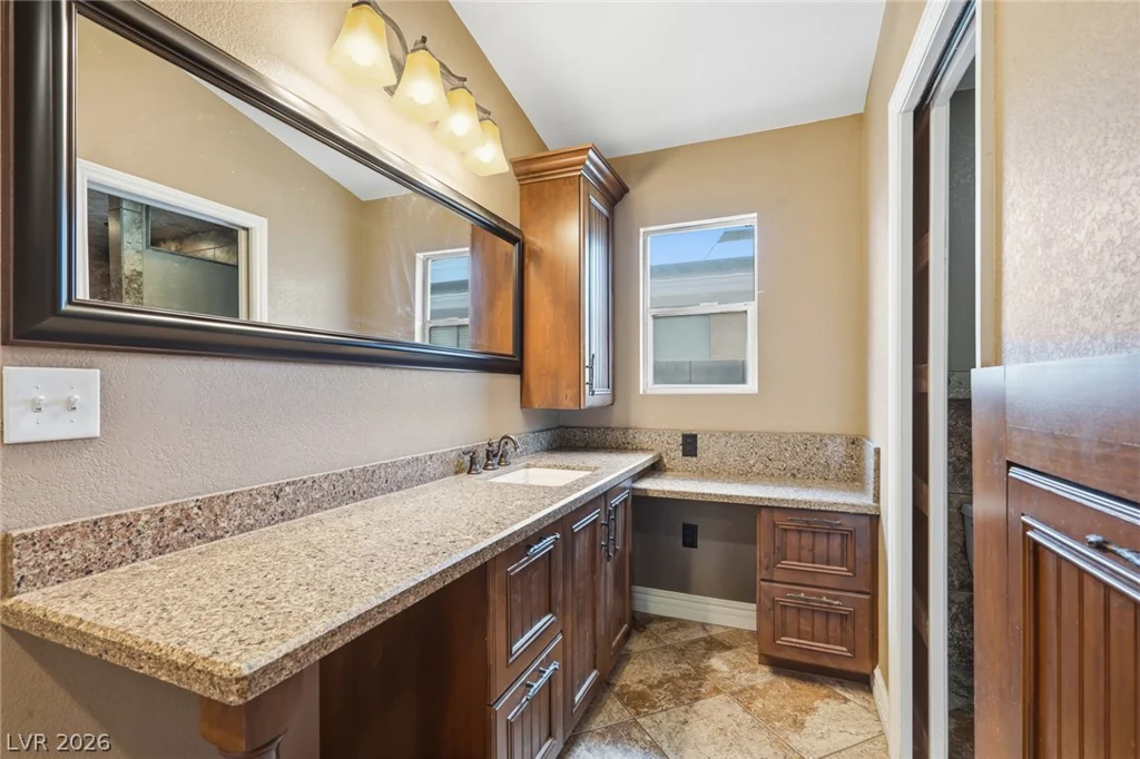 567 Dutchman, Henderson, NV 89011