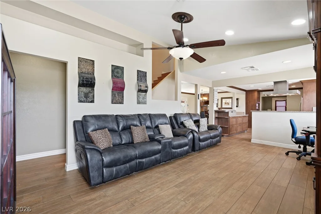567 Dutchman, Henderson, NV 89011