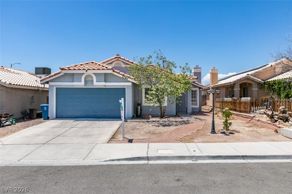 2349 Black Bush, Las Vegas, NV 89156
