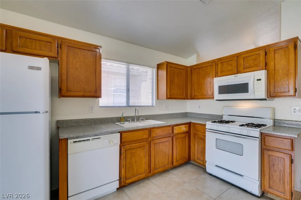 2349 Black Bush, Las Vegas, NV 89156