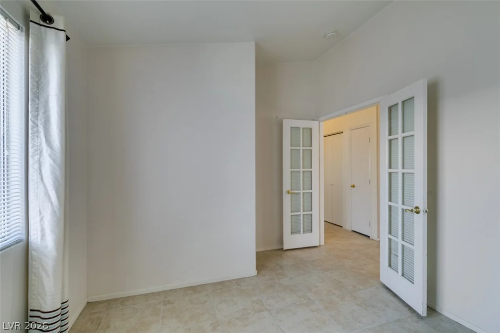 2349 Black Bush, Las Vegas, NV 89156