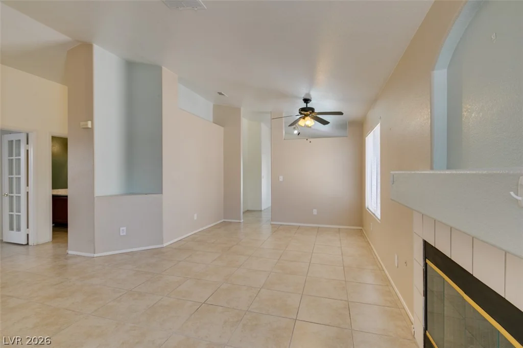 2349 Black Bush, Las Vegas, NV 89156