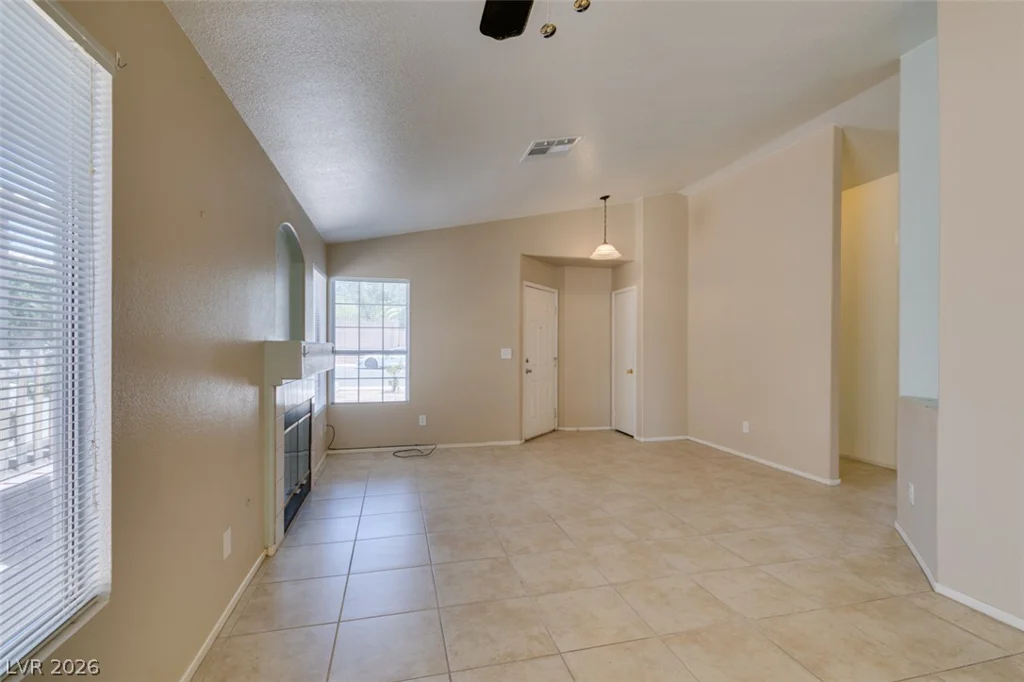 2349 Black Bush, Las Vegas, NV 89156