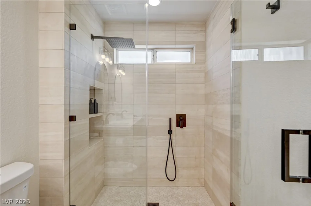 2728 Showcase, Las Vegas, NV 89134