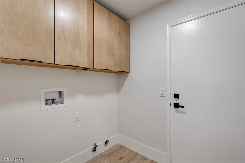 2728 Showcase, Las Vegas, NV 89134