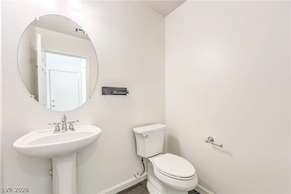 10340 Gunter Hill, Las Vegas, NV 89183