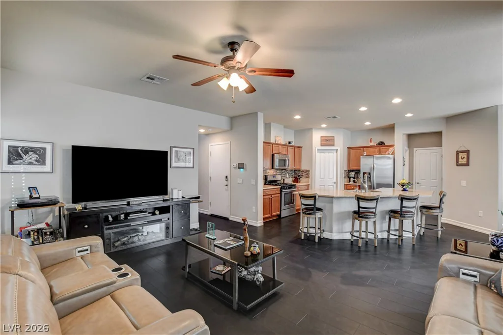 10604 Harvest Green, Las Vegas, NV 89135