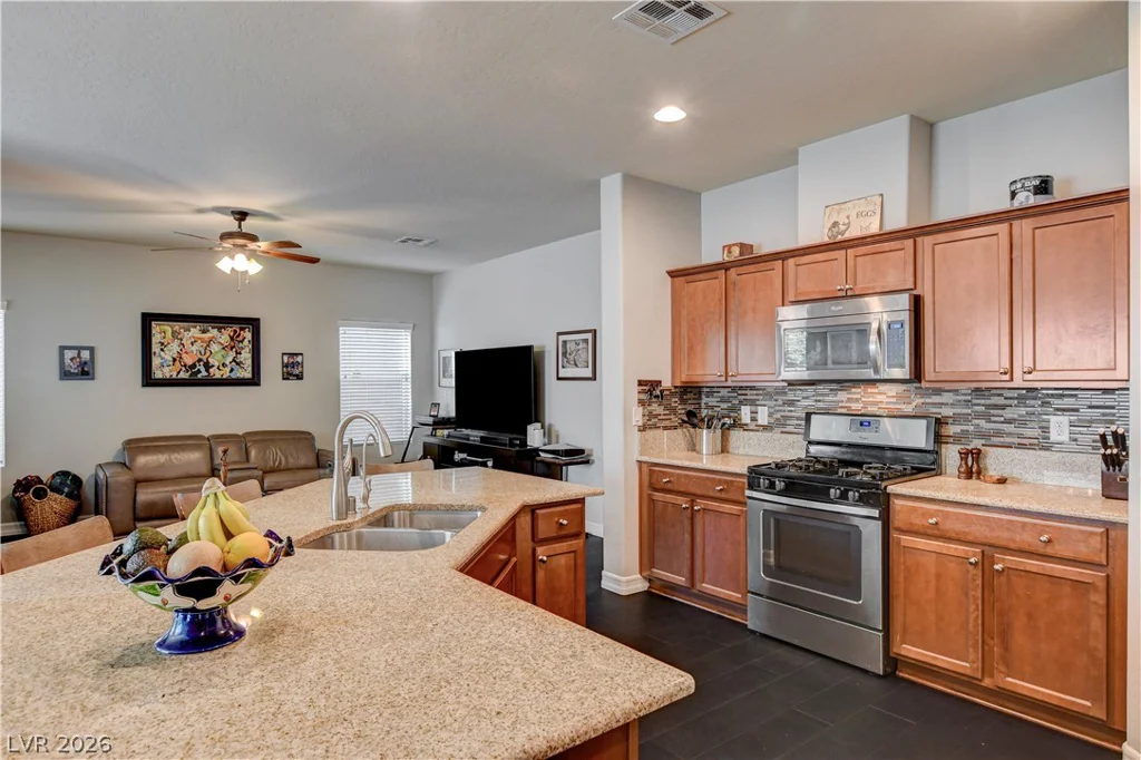10604 Harvest Green, Las Vegas, NV 89135