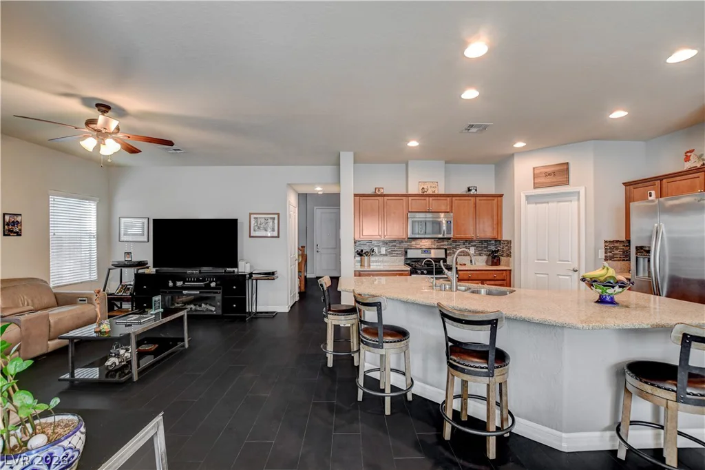 10604 Harvest Green, Las Vegas, NV 89135