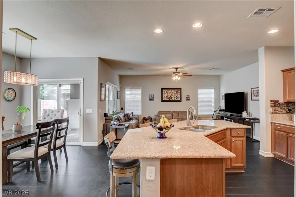 10604 Harvest Green, Las Vegas, NV 89135