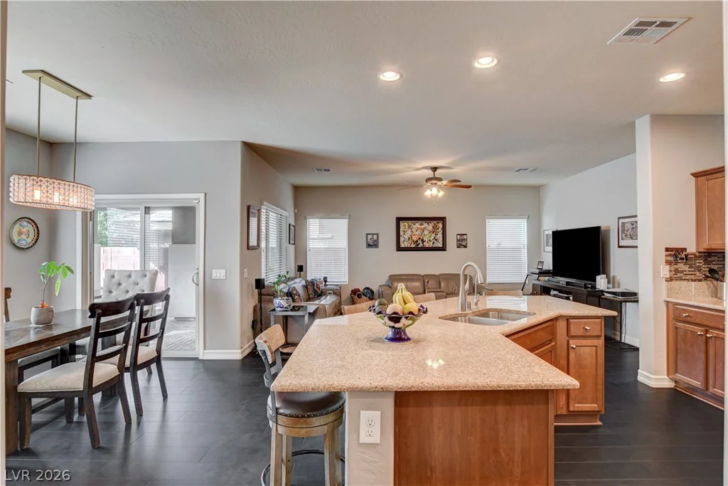10604 Harvest Green, Las Vegas, NV 89135