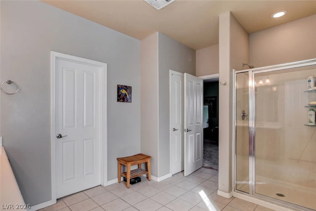 10604 Harvest Green, Las Vegas, NV 89135