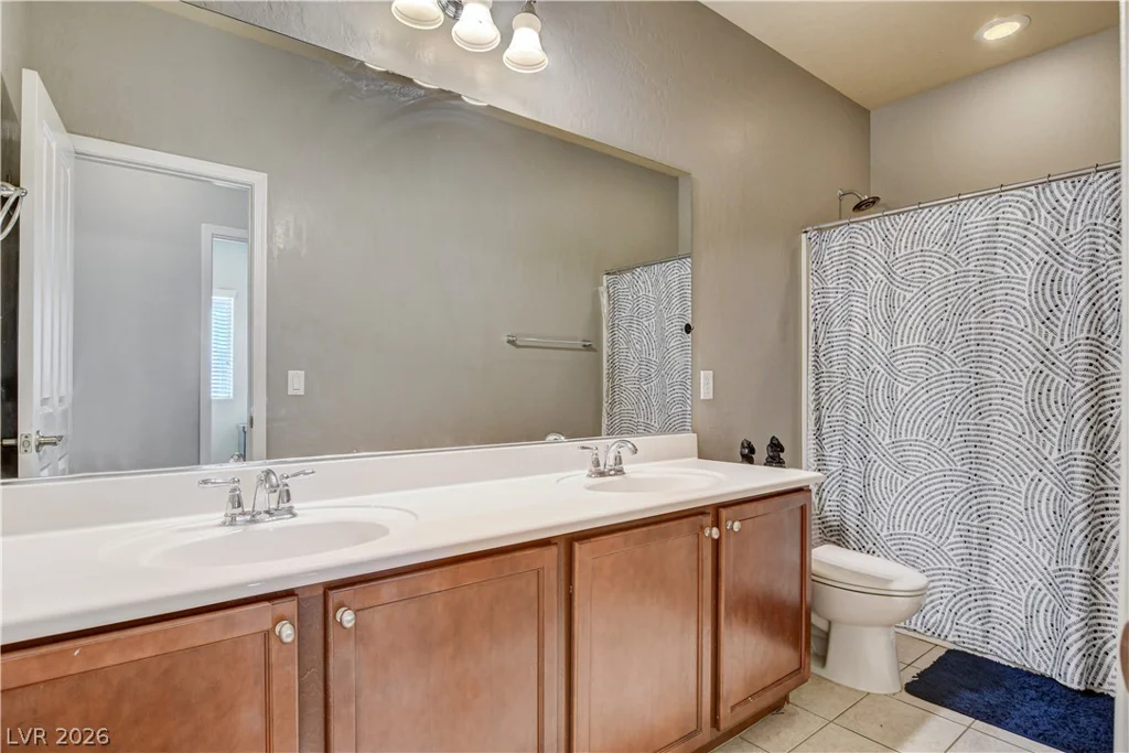 10604 Harvest Green, Las Vegas, NV 89135
