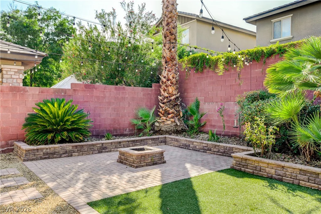 10604 Harvest Green, Las Vegas, NV 89135
