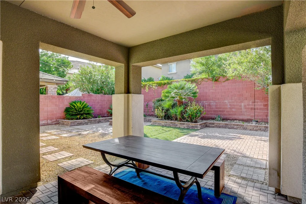 10604 Harvest Green, Las Vegas, NV 89135