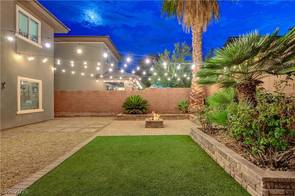 10604 Harvest Green, Las Vegas, NV 89135