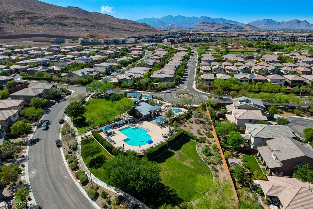 10604 Harvest Green, Las Vegas, NV 89135