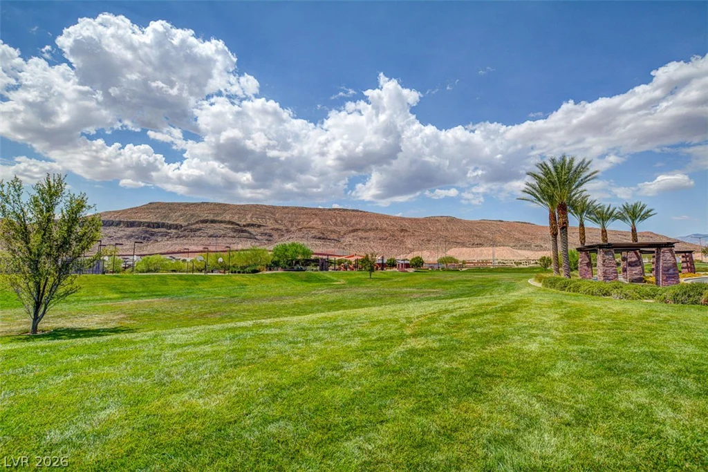 10604 Harvest Green, Las Vegas, NV 89135