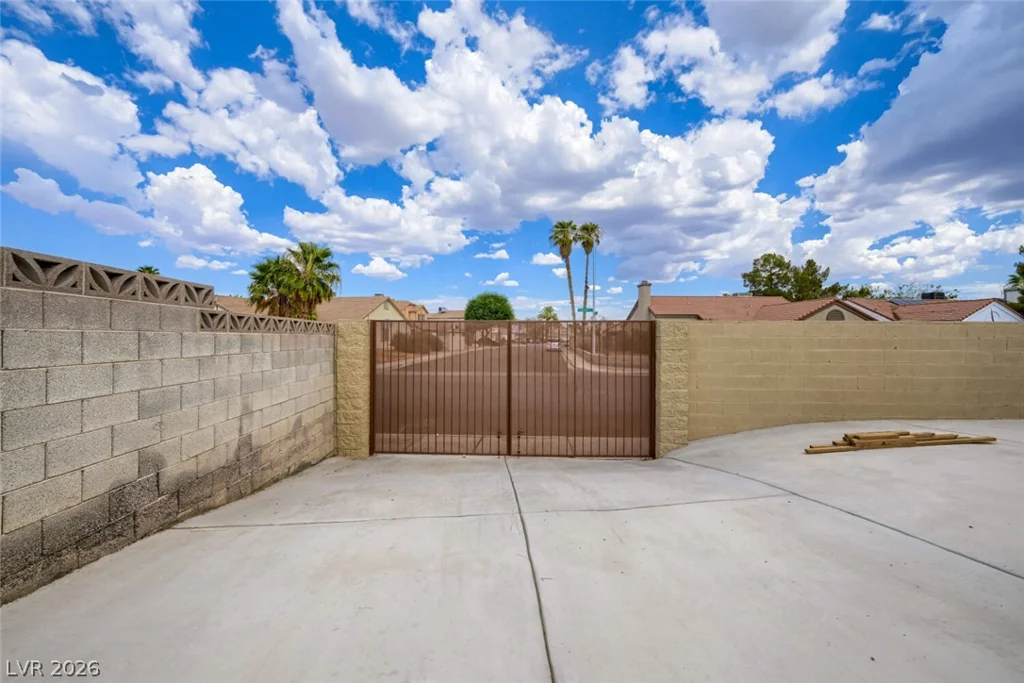 1548 Champagne, Las Vegas, NV 89119