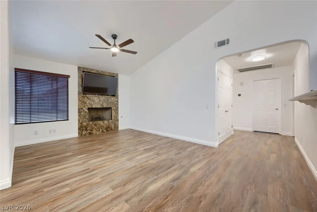1548 Champagne, Las Vegas, NV 89119