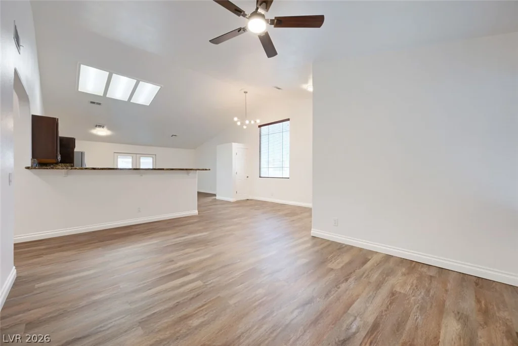 1548 Champagne, Las Vegas, NV 89119