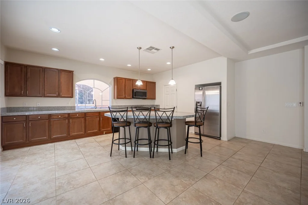 5167 Bootlegger, Las Vegas, NV 89141