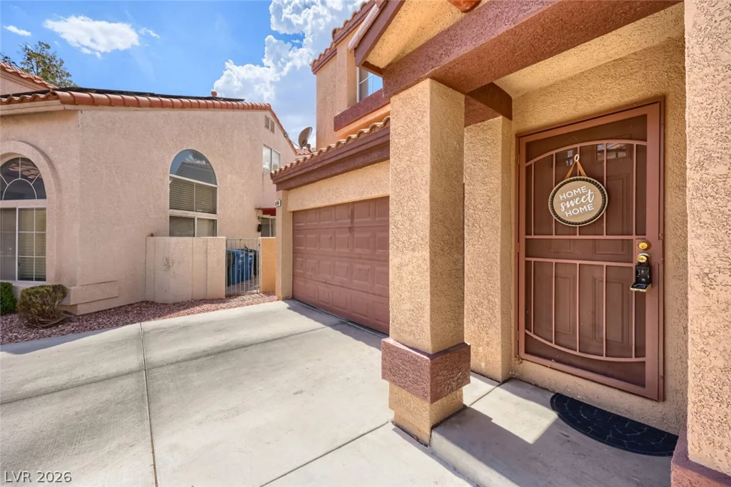 8704 Harwich, Las Vegas, NV 89129