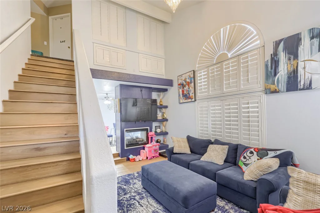 8704 Harwich, Las Vegas, NV 89129