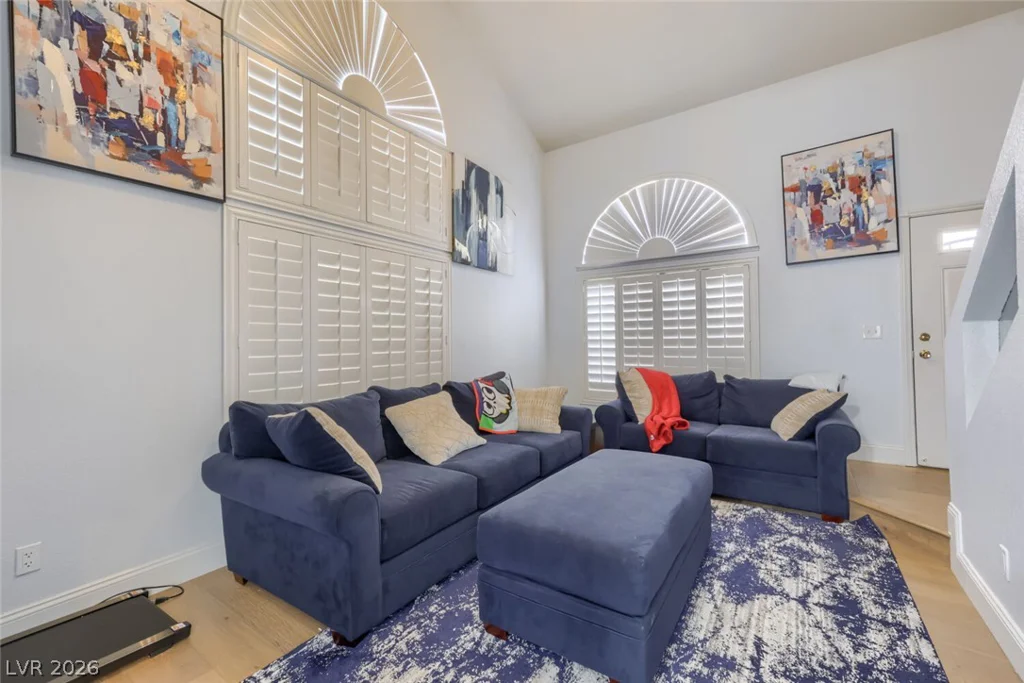 8704 Harwich, Las Vegas, NV 89129
